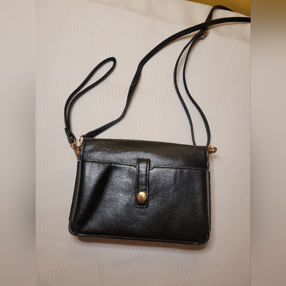 YIK Fung Minimalist Black Clutch Wallet Crossbody Bag - Picture 2 of 13